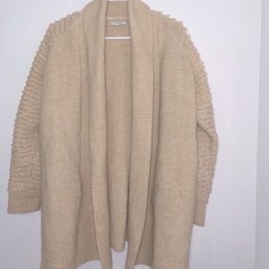 beige cardigan with pockets